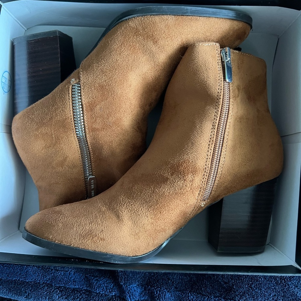 Nine West booties